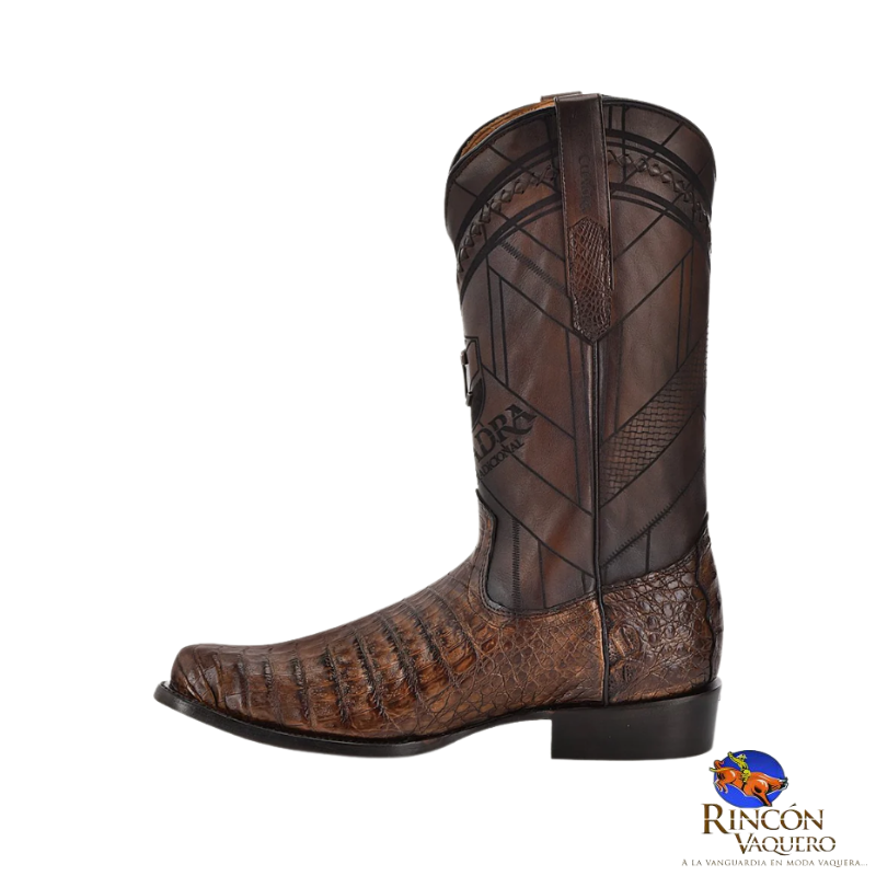 Bota tradicional en piel genuina de fuscus para caballero