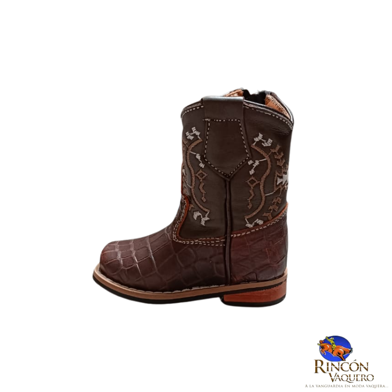 Bota para niño con grabado de cocodrilo