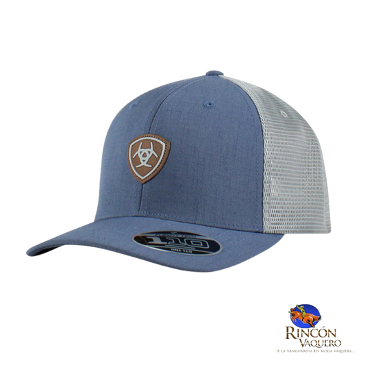 Gorra con parche de escudo pequeño azul Ariat
