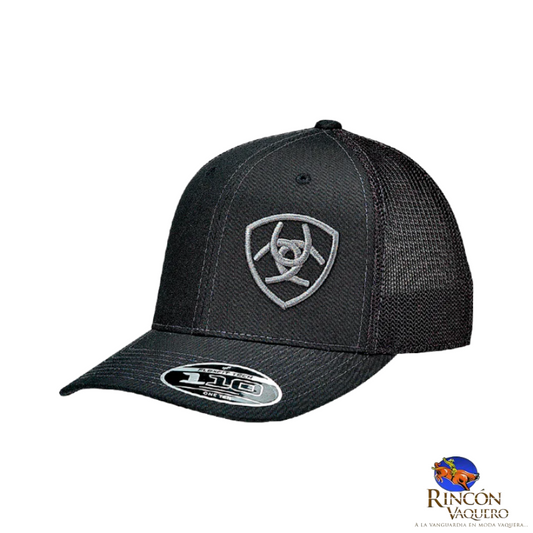 Gorra Ariat Flexfit 110 Negra