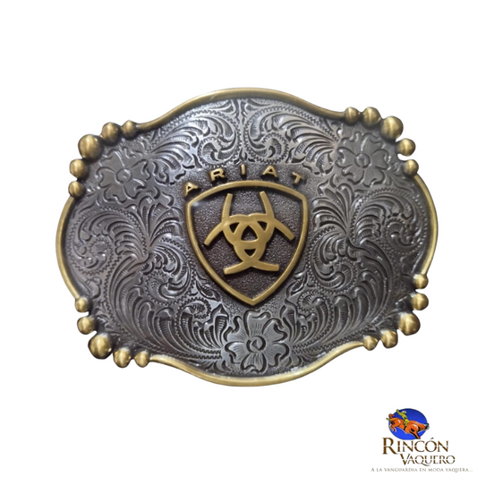 Hebilla de cinturón de plata y oro con grabado floral de Ariat