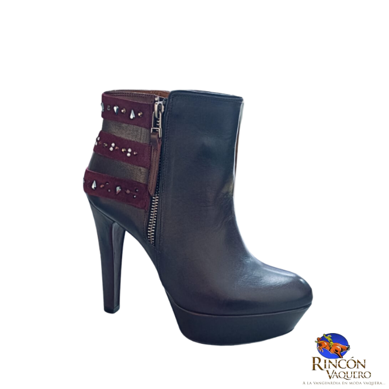 Bota para dama en piel genuina