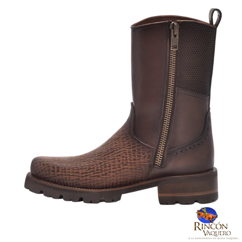 Bota para caballero en genuina piel de tiburón