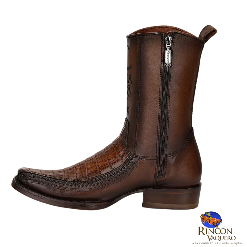 Bota casual en piel genuina de fuscus para caballero